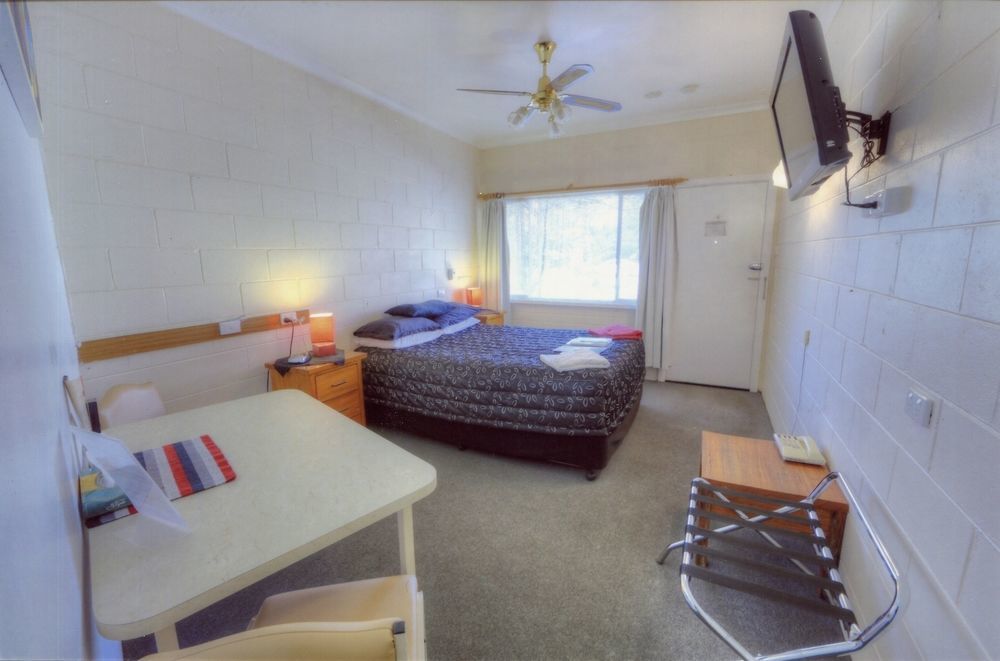 ברוקן היל The Lodge Outback Motel מראה חיצוני תמונה